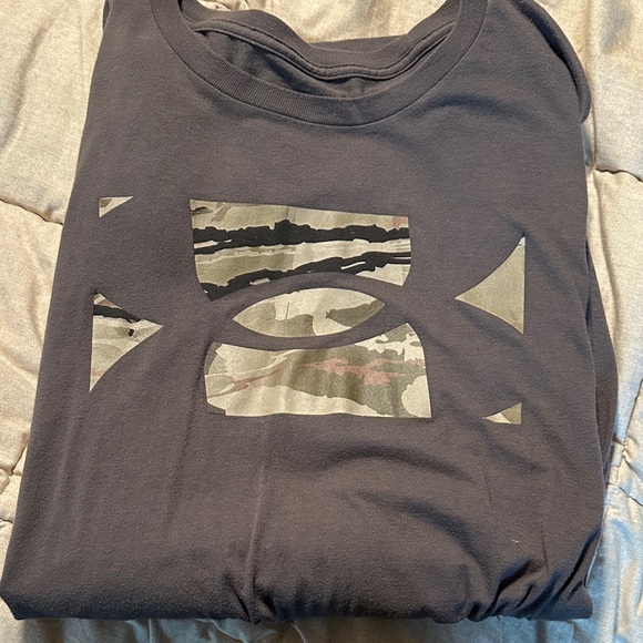 Under Armour Other - Under Armour Black Tee with Olive Camo Logo